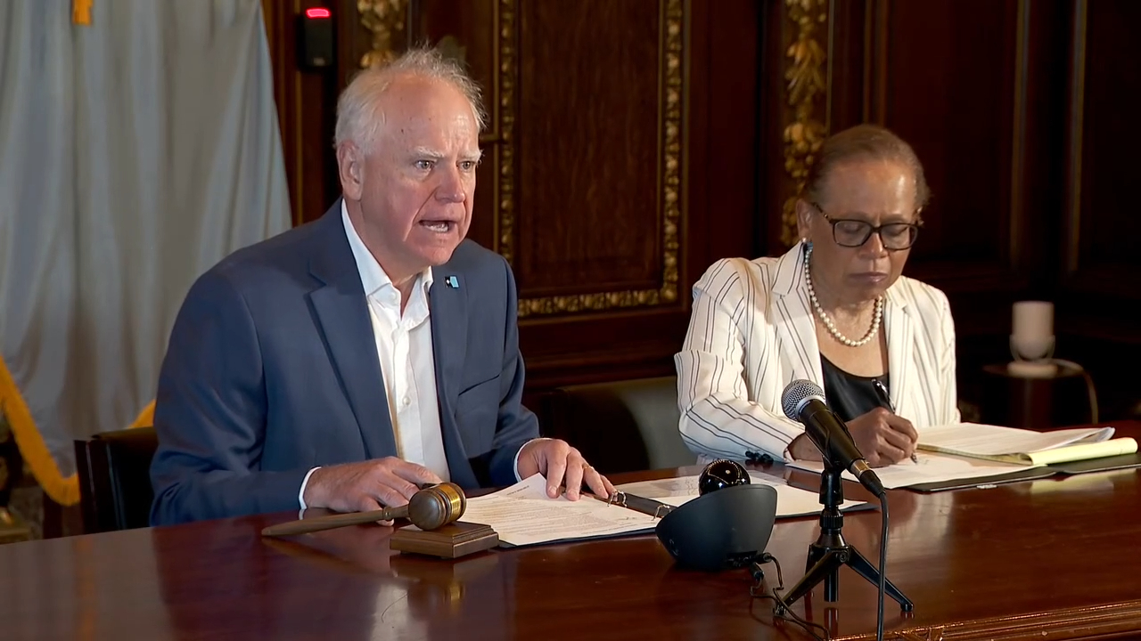 Tim Walz pardons illegal alien convicted of armed robbery before ICE deportation to Laos
