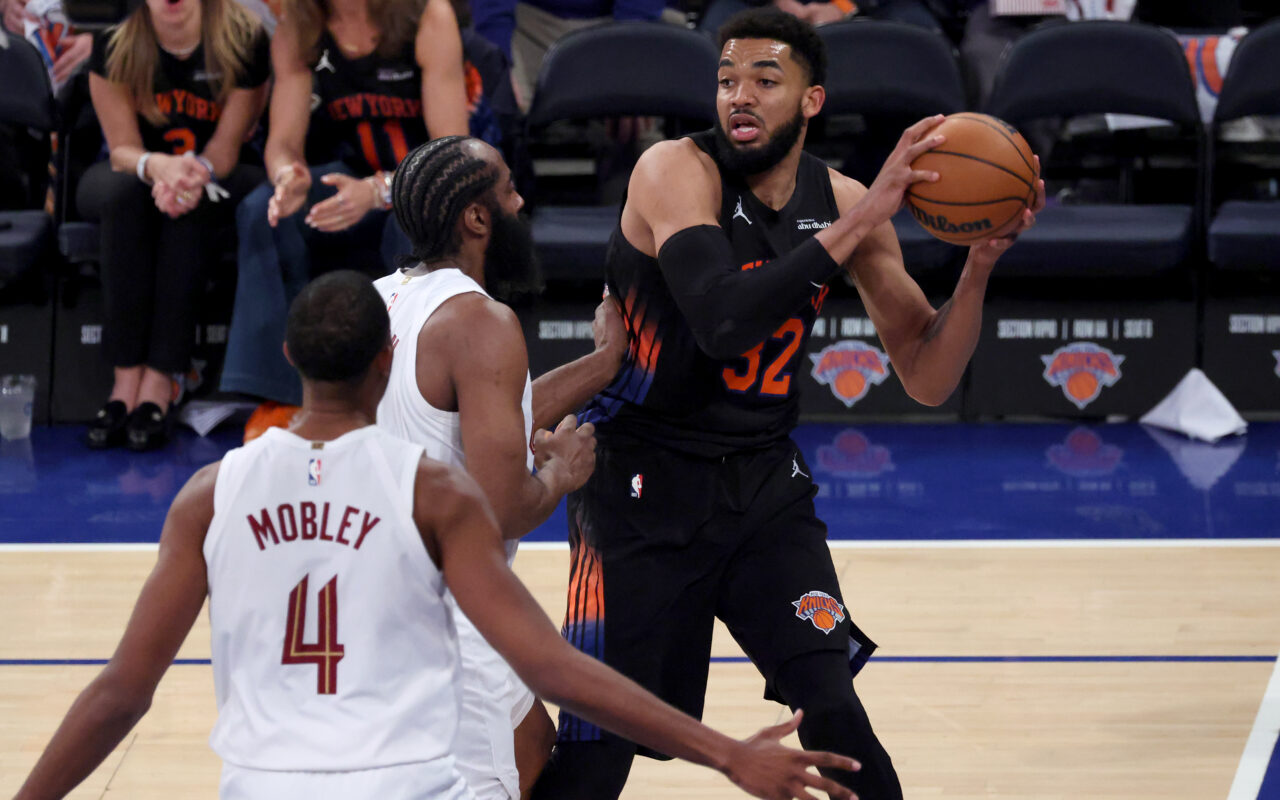 LeBron James raves about Knicks’ offensive revival — and the ‘sprinkle’ that’s made all the difference
