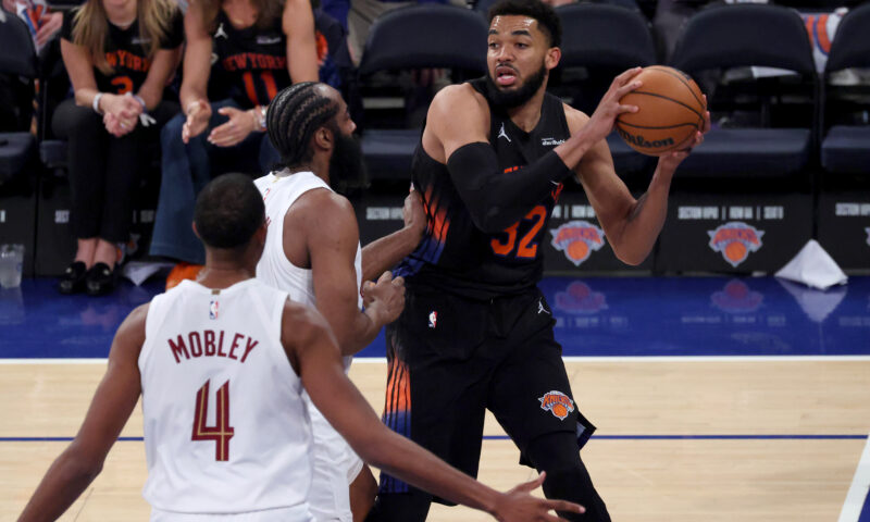 LeBron James raves about Knicks’ offensive revival — and the ‘sprinkle’ that’s made all the difference