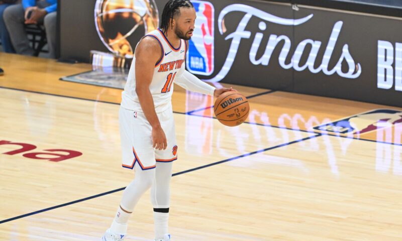 Knicks vs. Cavaliers Game 4 prediction, odds: Knicks one win away from elusive NBA Finals berth