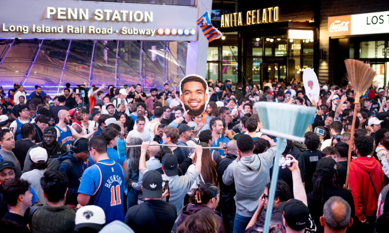 Knicks donate hundreds of NBA Finals tickets to unprivileged fans
