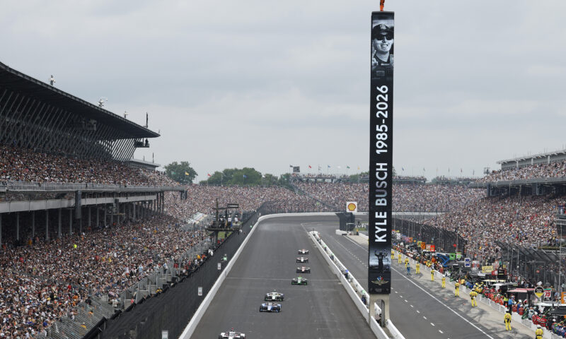 Kyle Busch honored during lap 18 of Indy 500 following tragic death