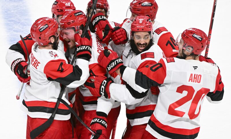 bet365 bonus code: Bet $10, get $200 in bonus bets for Hurricanes vs. Canadiens