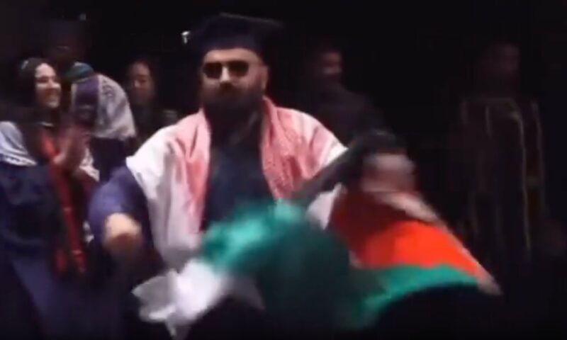 Lefty California college issues ultimatum to Palestinian-flag-carrying graduate at diploma ceremony