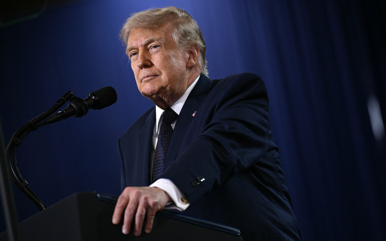 Trump says gunman who opened fire at White House checkpoint had ‘possible obsession’ with executive mansion
