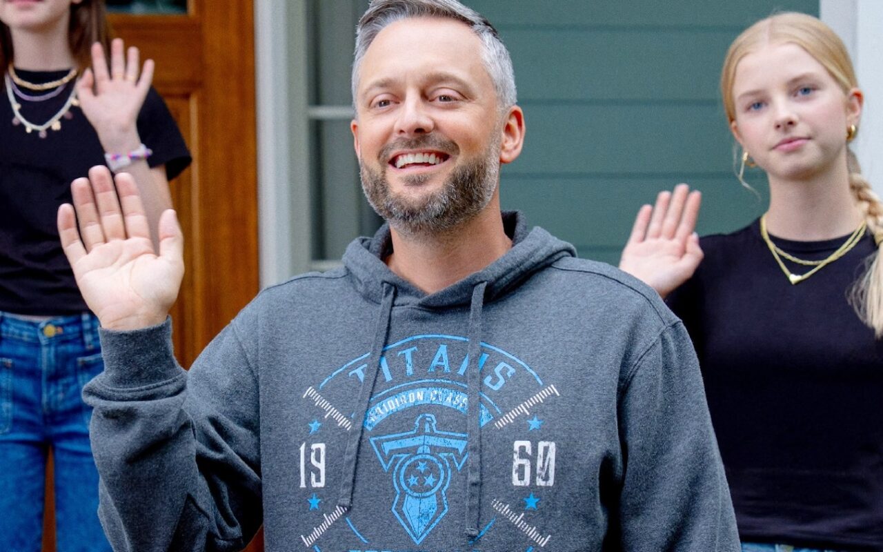 Is the Nate Bargatze’s ‘The Breadwinner’ Movie Streaming on Netflix or Amazon Prime Video?