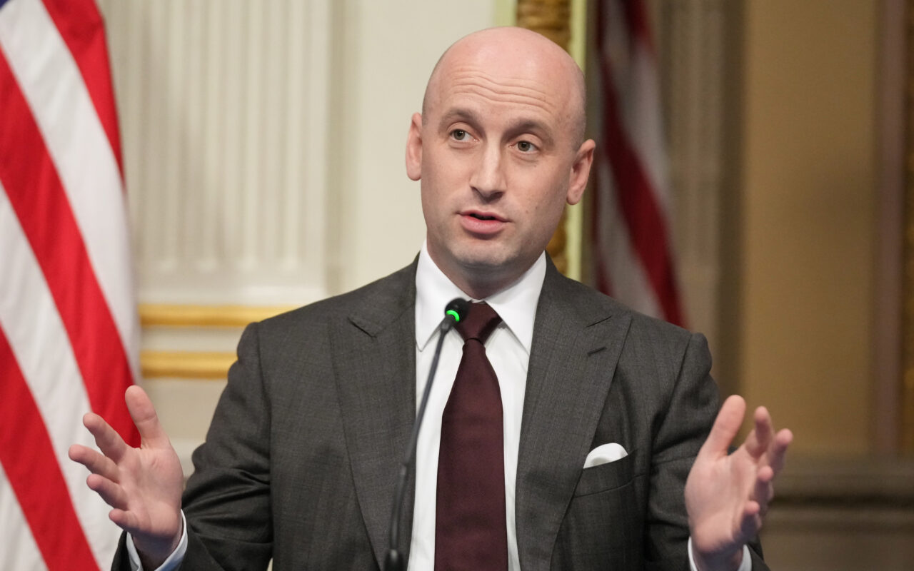 Dem staffer, 30, linked to vulgar post about Stephen Miller made from official DNC X account