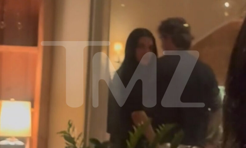 Jacob Elordi and Kendall Jenner enjoy ‘affectionate’ dinner date after Hawaii vacation ‘changed everything’