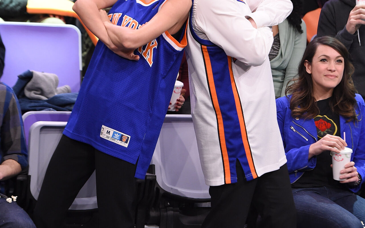 Taylor Swift’s Knicks fandom resurfaces after her courtside debut with diehard Cavs fan Travis Kelce