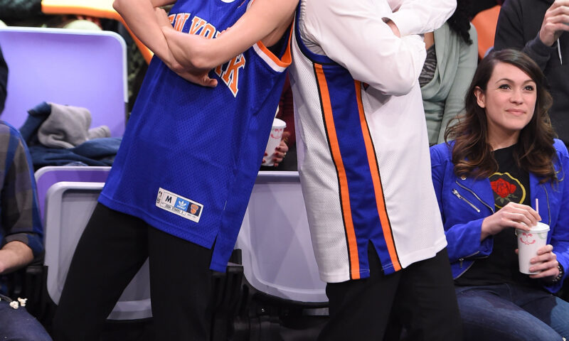 Taylor Swift’s Knicks fandom resurfaces after her courtside debut with diehard Cavs fan Travis Kelce