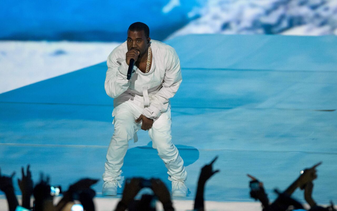 Kanye West performing in the Netherlands despite bans elsewhere for past antisemitic comments