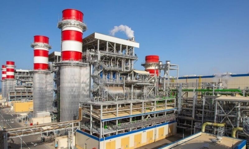 شركة كهرباء فرنسا تفوز بعقد بـ4 مليارات دولار لمحطة طاقة في عُمان