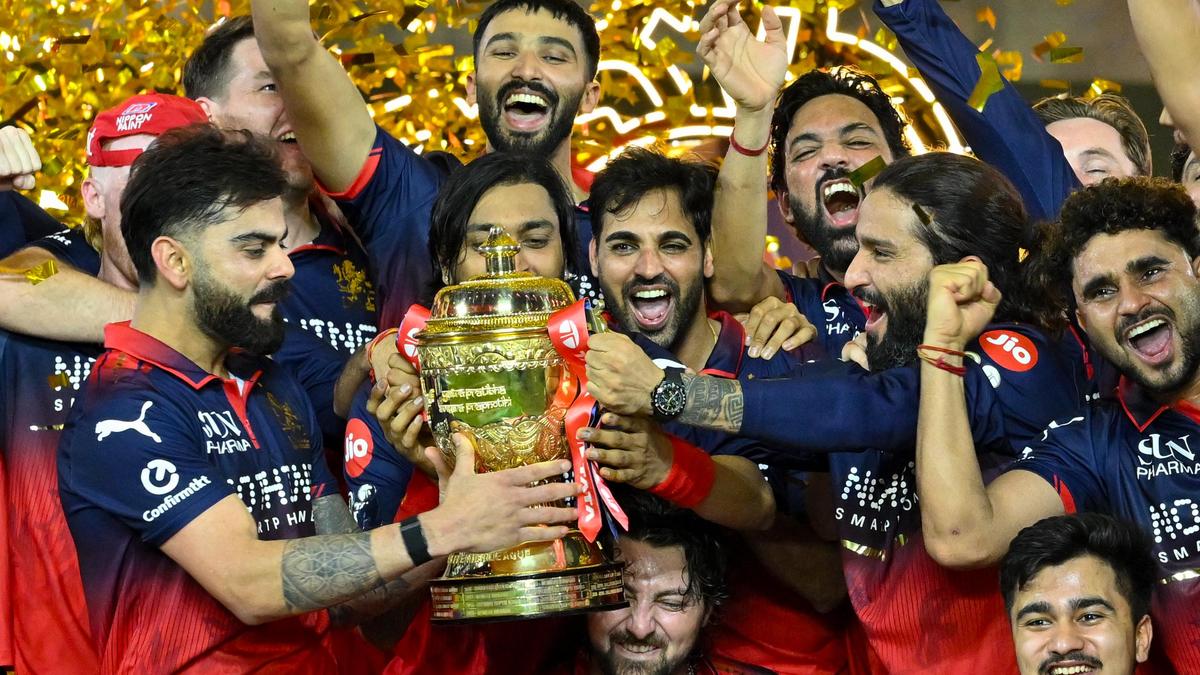 Kohli, Bhuvneshwar and the band that believed