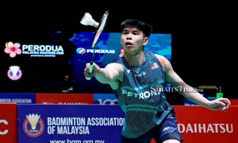 Jun Hao ends first-round jinx with Naraoka upset at Indonesia Open