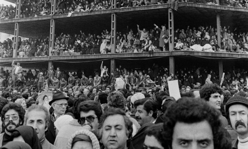 Book Review: ‘Stolen Revolution,’ by Yeganeh Torbati and Bozorgmehr Sharafedin