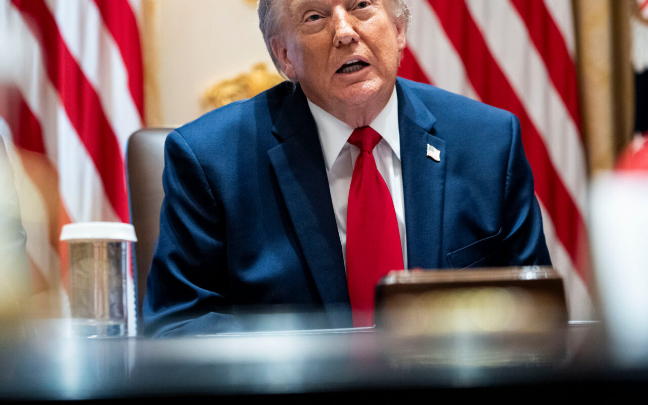 Trump Signs Executive Order Granting Oversight of A.I. Models
