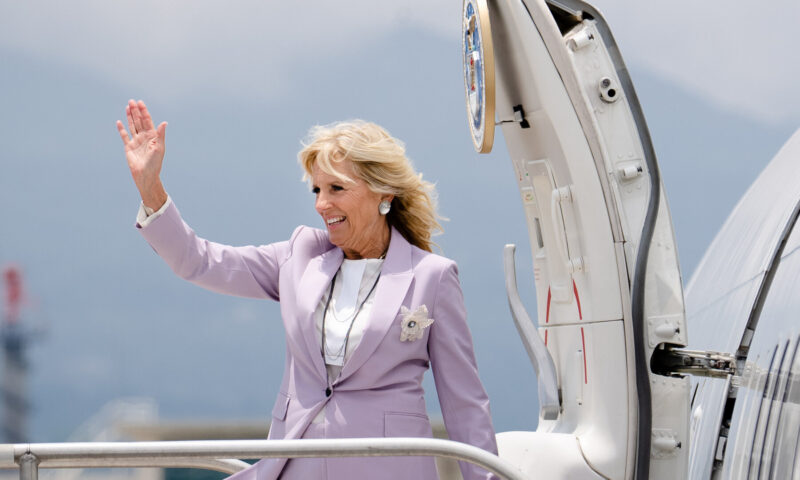 In Her Memoir, Jill Biden Is a Watchful Spouse Who Didn’t Always Speak Up