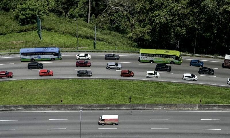 Flipping the EV script – Why national carmakers should pivot to commercial fleets