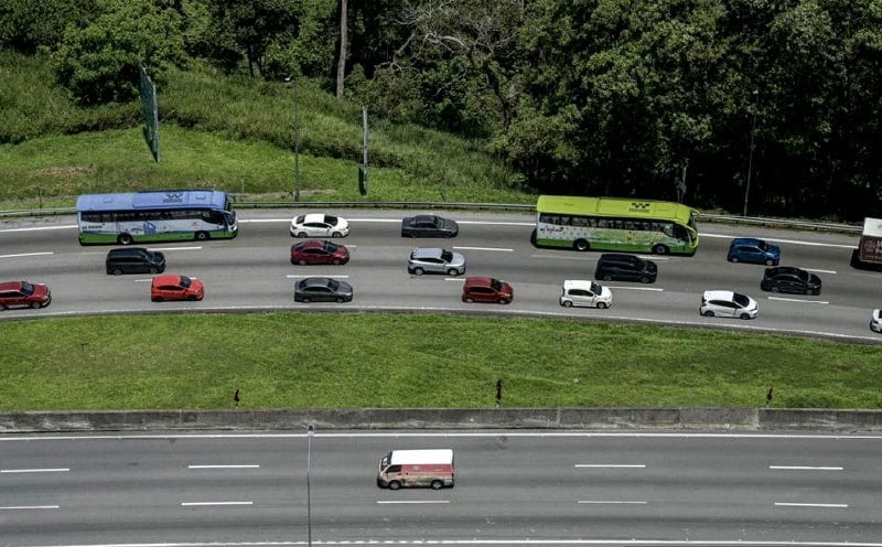 Flipping the EV script – Why national carmakers should pivot to commercial fleets