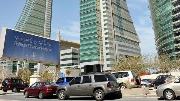 البحرين تعلن اعتراض 3 صواريخ وطائرات مسيرة عدة من إيران