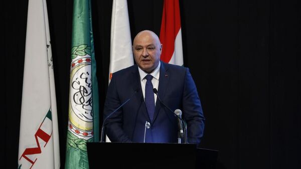 الرئيس اللبناني يطالب بإنهاء حالة العداء مع إسرائيل
