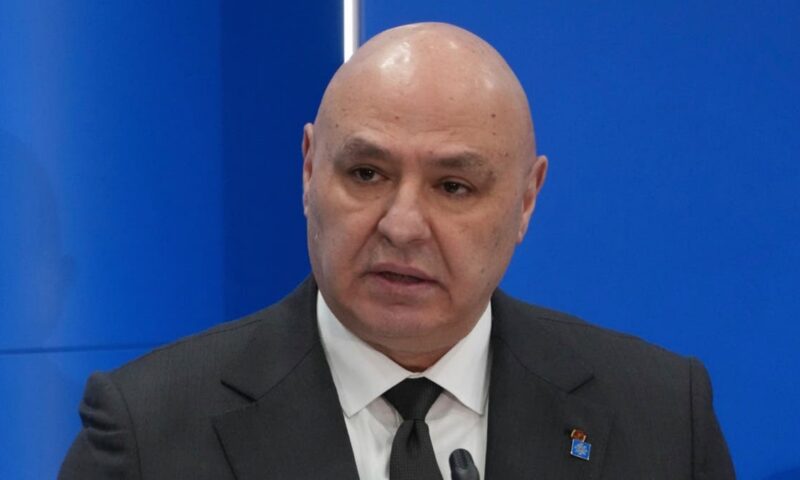 عون: نأمل أن تفضي التطورات الأخيرة إلى إنهاء معاناة اللبنانيين