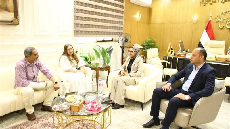 مركز معلومات مجلس الوزراء يتابع تنفيذ مبادرة «الألف يوم الذهبية» بالوادي الجديد