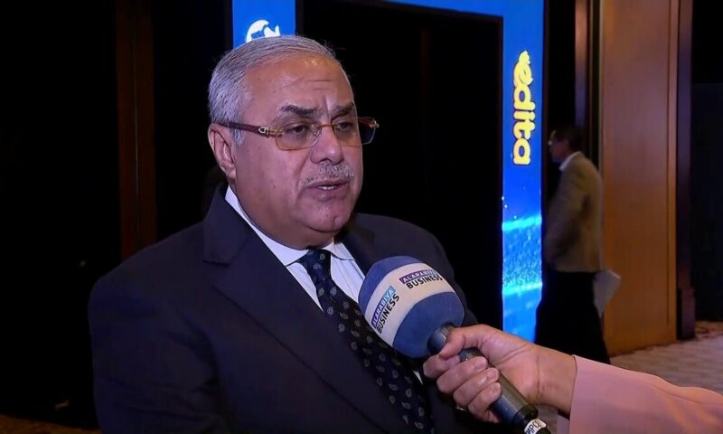 هاشم السيد للعربية: إصدار وثيقة ملكية الدولة قبل نهاية يونيو والطروحات بالربع الأخير