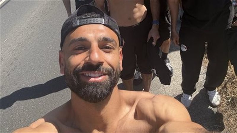 جولة لـ محمد صلاح ونجوم مصر في شوارع أمريكا قبل صدام إيران