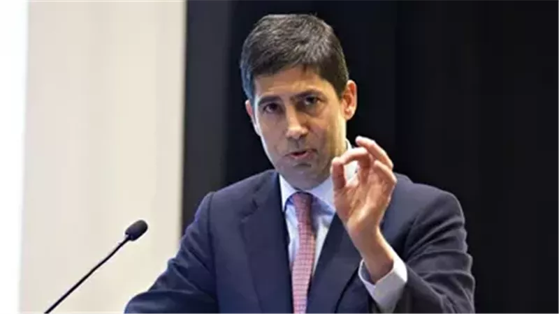 رئيس الفيدرالي الأمريكي: الأسعار المرتفعة عبء على المواطنين، ونستهدف خفض التضخم لـ 2%