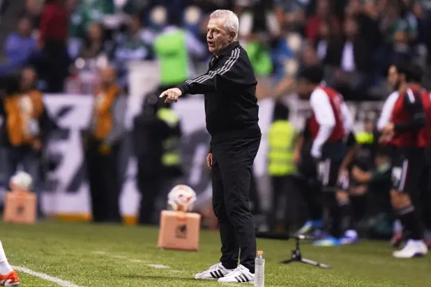 Aguirre Puts Faith in a New Generation as Mexico Seeks World Cup Redemption