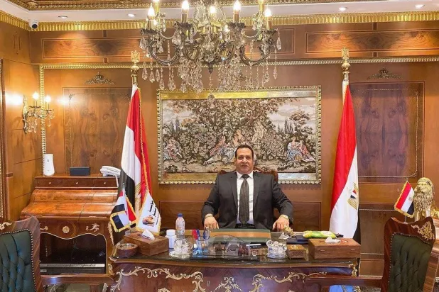 توقيف صبري نخنوخ يفجر جدلاً واسعاً في مصر