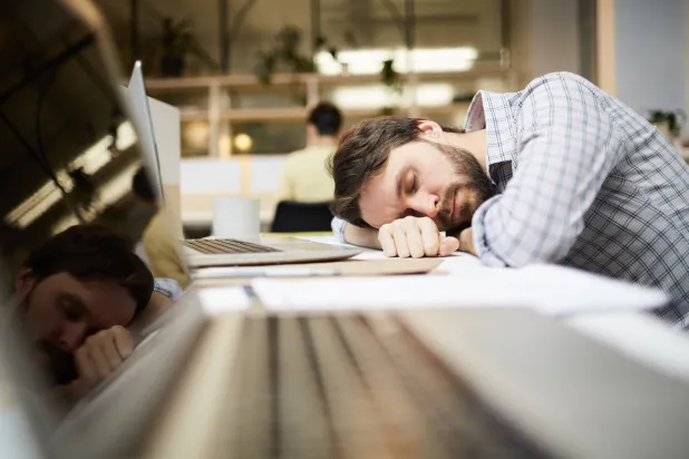 ما علاقة نقص فيتامين «د» بالتعب المزمن؟