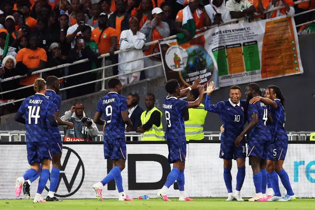 فرنسا مرشحة للتفوق على إسبانيا والتتويج بكأس العالم