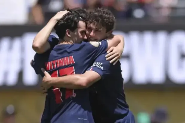 150 مليوناً لا تكفي!… باريس سان جيرمان يُفشل حلم بيريز