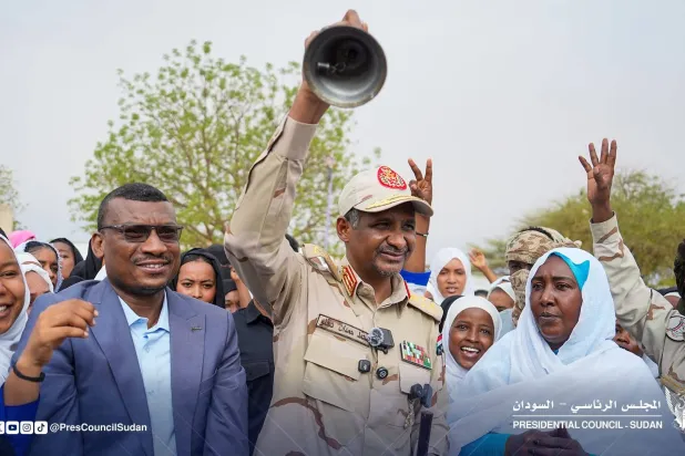 امتحانات موازية في السودان تُعمّق مخاوف الانقسام