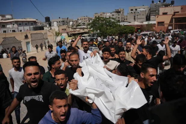 «حصر السلاح» يتصدّر بنود الوسطاء لفصائل غزة