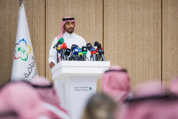 وزارة الرياضة: طرح 5 أندية سعودية للتخصيص… و«غياب الجدية» سبب تأخير خصخصة الشباب