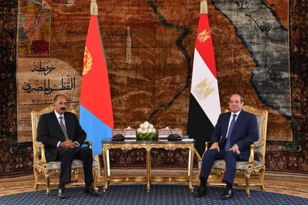 أمن «البحر الأحمر» يتصدر محادثات السيسي وأفورقي في القاهرة