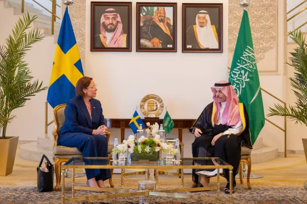 السعودية والسويد تؤكدان أهمية تكثيف الجهود الدولية لوقف التصعيد في المنطقة