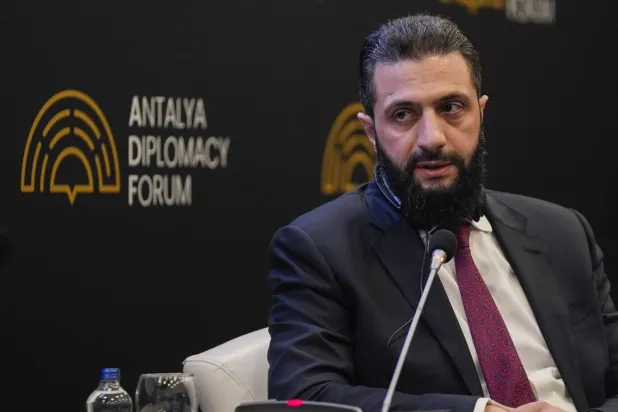 ماكرون يستقبل برّاك… ويجدد دعم فرنسا لسوريا والعراق ولبنان