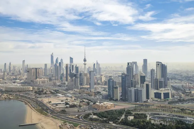 تضامن إقليمي ودولي واسع ضد الاعتداءات الإيرانية
