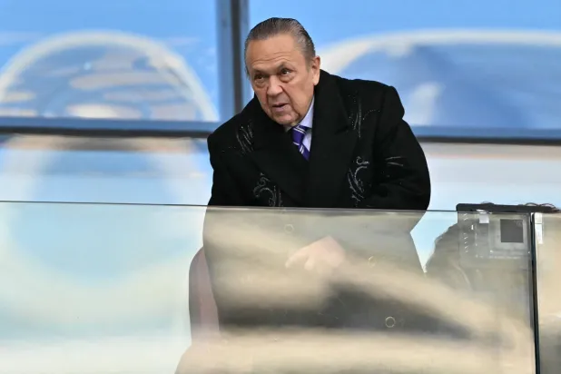 وست هام يكشف تفاصيل تقييد وصول سوليفان لفرق الناشئين والسيدات
