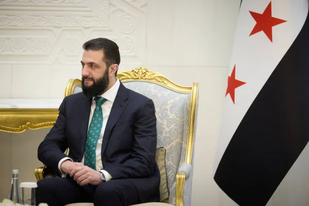 مصادر: الشرع يؤكد أن لا نية لسوريا للدخول إلى لبنان