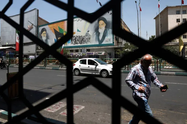 واشنطن وطهران قاب قوسين من اتفاق… وترمب يضغط لإنجازه