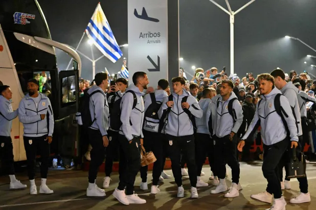 «الفوضى اللوجستية» تقلق منتخب الأوروغواي قبل مواجهة السعودية