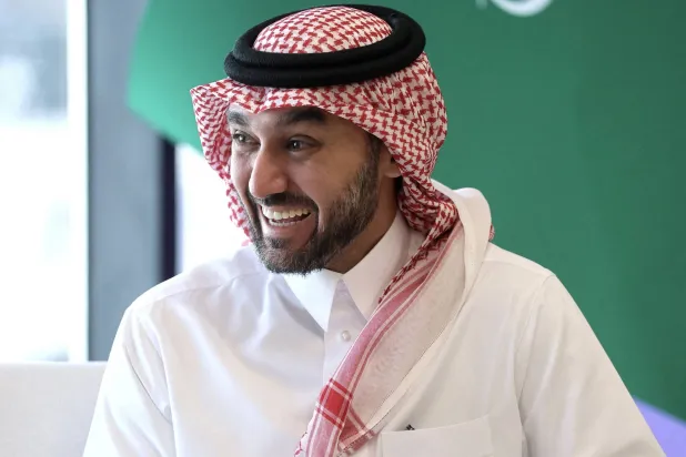 وزير الرياضة: السعودية تعمل مع «فيفا» لضمان تذاكر ميسرة وأجواء آمنة في مونديال 2034