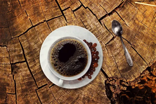 ما أضرار شرب القهوة قبل الإفطار؟