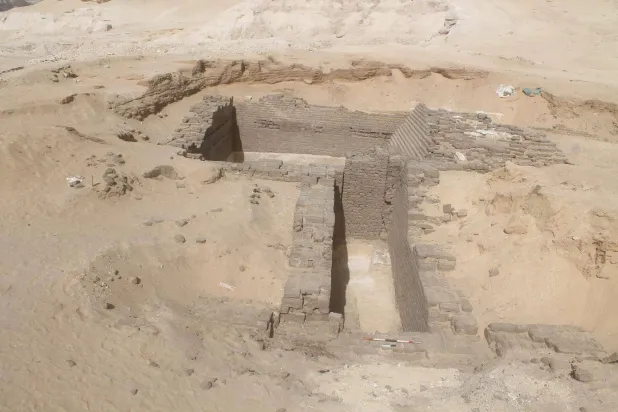 مصر: العثور على مقبرتين من العصر العتيق بـ«جبل الطير» في المنيا