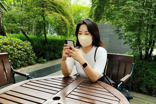 بحثاً عن السعادة… جيل الشباب في كوريا الجنوبية يلجأ إلى «مواقع الدوبامين»